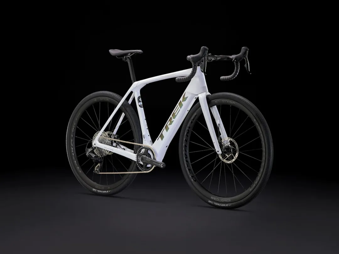 Domane+ SLR 6 AXS