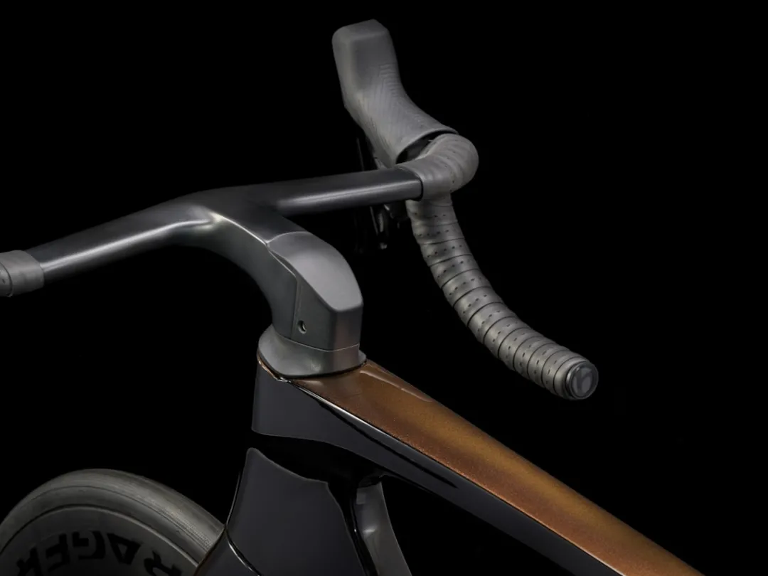 Madone SLR 6 AXS Gen 7
