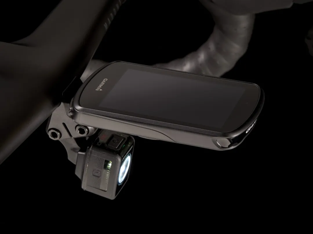 Madone SLR 6 AXS Gen 7