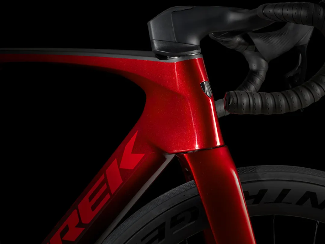 Madone SLR 6 AXS Gen 7