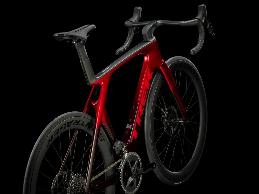 Madone SLR 6 AXS Gen 7