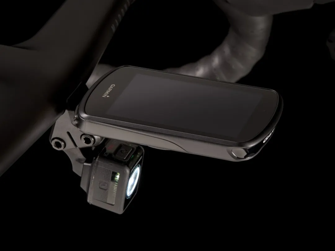 Madone SLR 6 AXS Gen 7