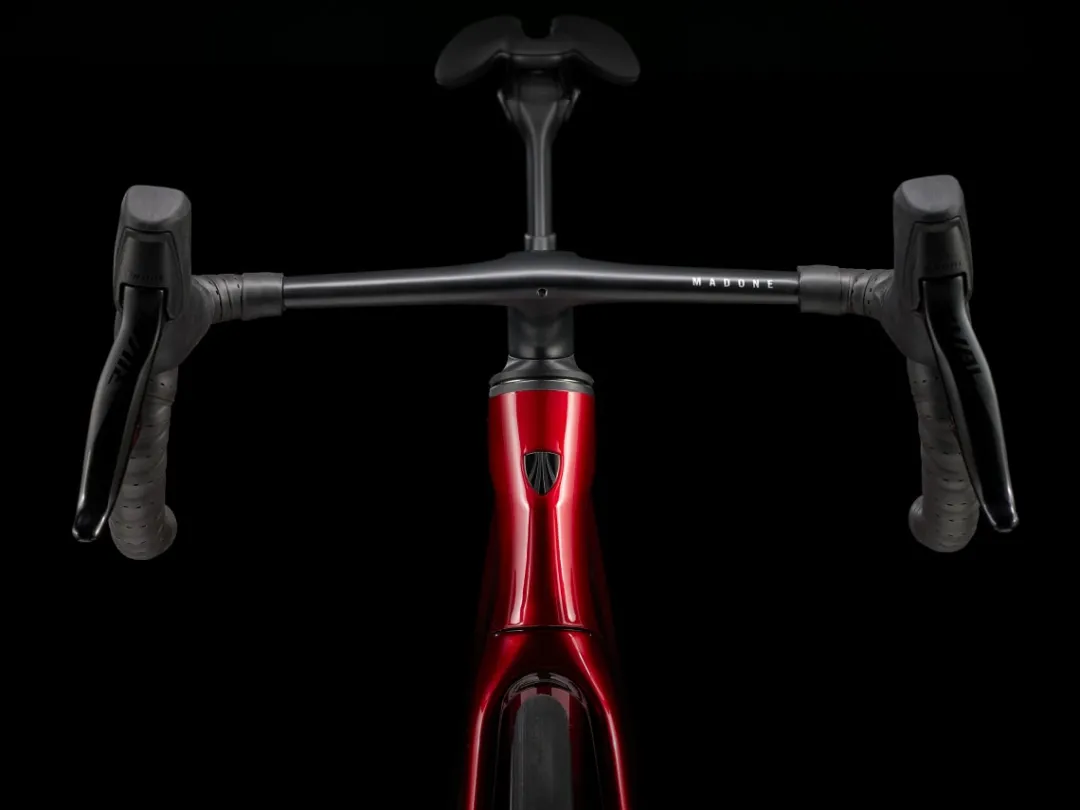 Madone SLR 6 AXS Gen 7