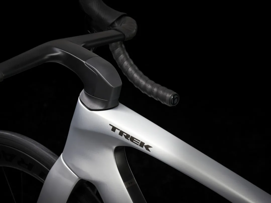 Madone SLR 6 AXS Gen 7