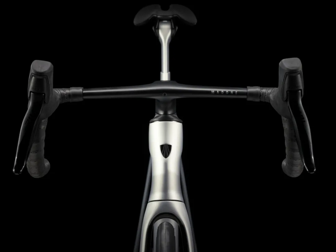 Madone SLR 6 AXS Gen 7