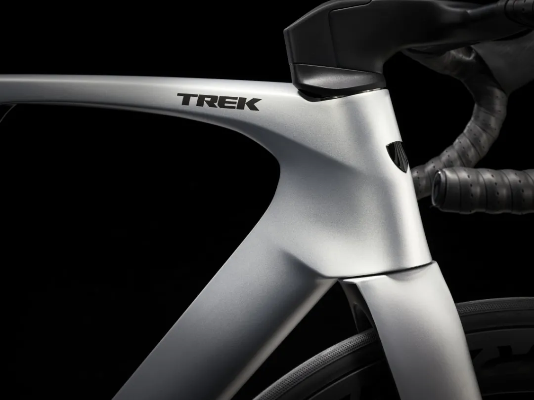 Madone SLR 6 AXS Gen 7