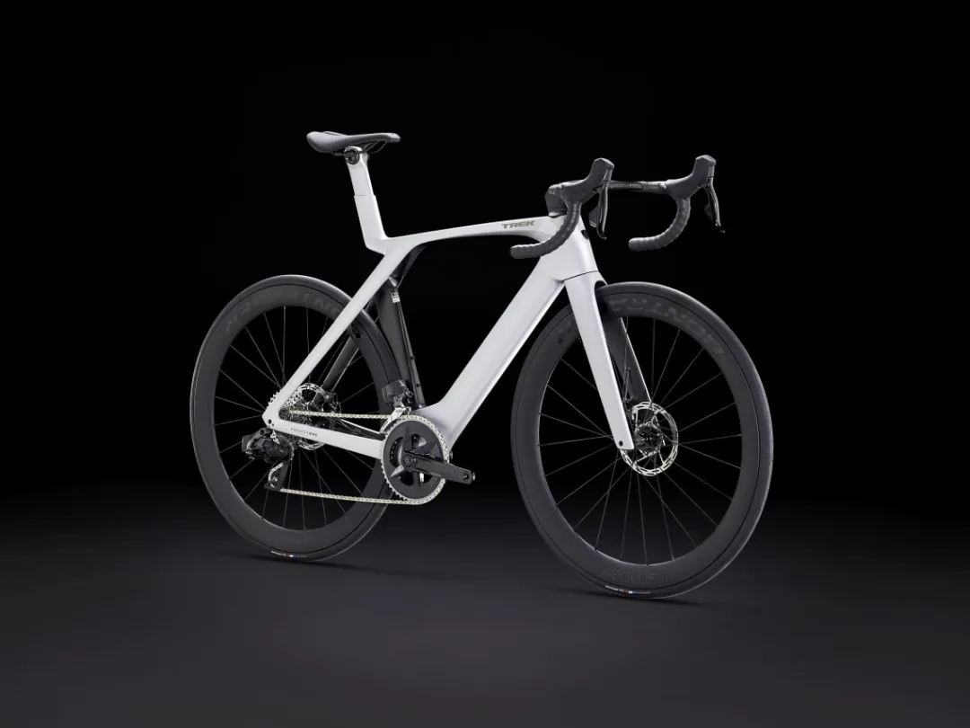 Madone SLR 6 AXS Gen 7