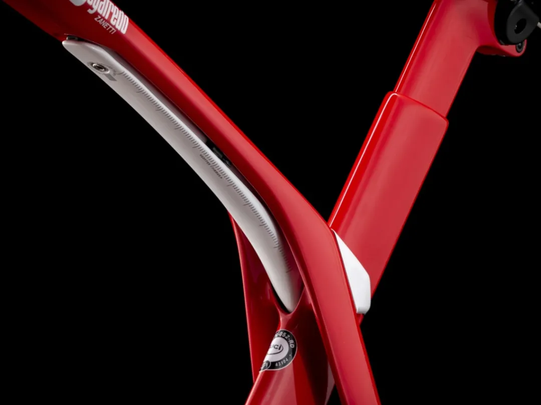 Madone SLR 6 Disc