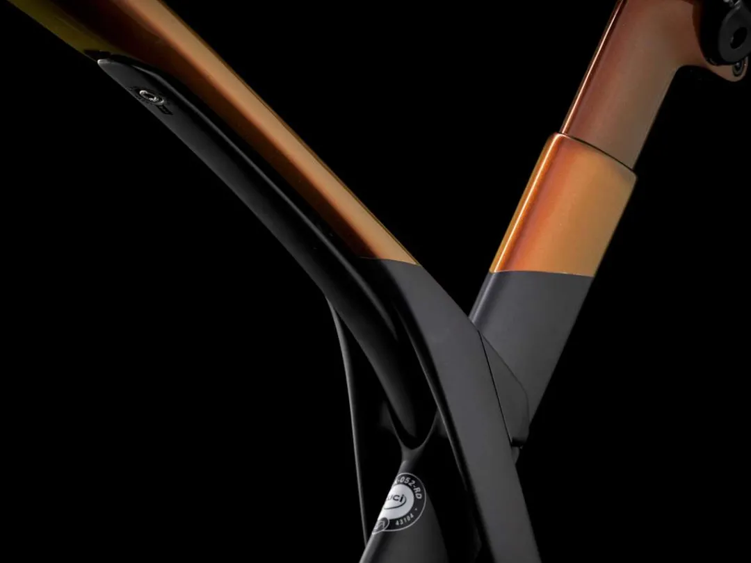 Madone SLR 6 Disc